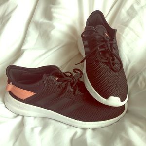 Adidas Cloud Foam Tennis Shoes